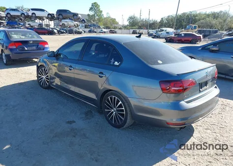 2016 Volkswagen Jetta 1.8T Sport из США, поврежденный, VIN 3VWD17AJ5GM405287